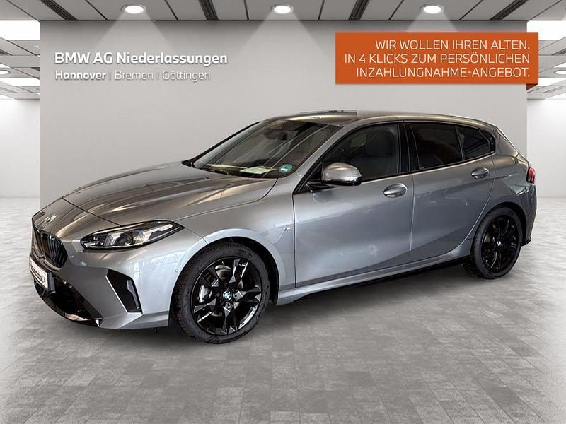 Grau Gebraucht 2024 BMW 120 Shadowline Kleinwagen | 38.990 € (Etwas zu teuer) - Bild 1/4