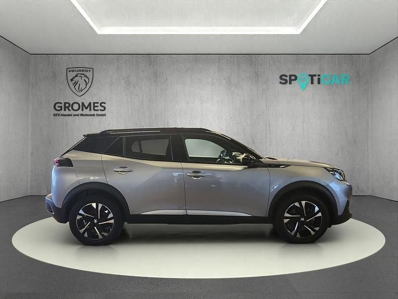 Gebraucht Peugeot e-2008 GT 100 kW (136 PS) 2022 Gris artense (metallic) SUV