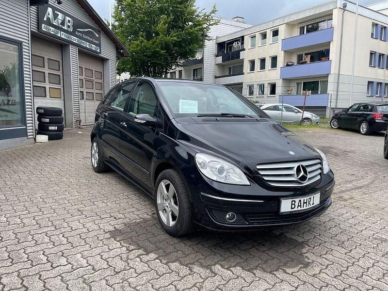 Schwarz Gebraucht 2007 Mercedes 200 Limousine | 5.499 € (Superpreis) - Bild 1/4