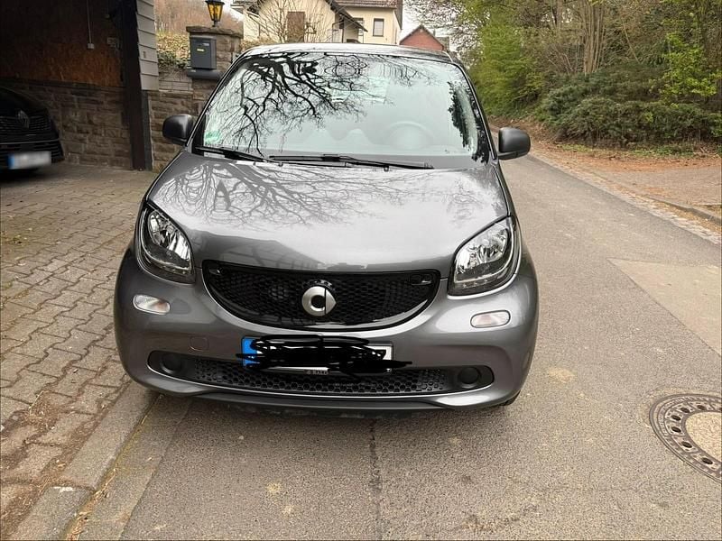 Second-hand Smart ForFour 90 CP (66 kW) 2018 Gri Hatchback