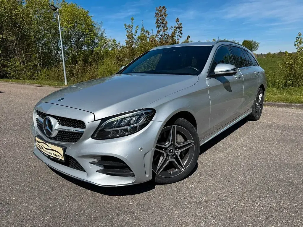 Gebraucht Mercedes C300 AMG 245 PS (180 kW) 2020 Silber Limousine