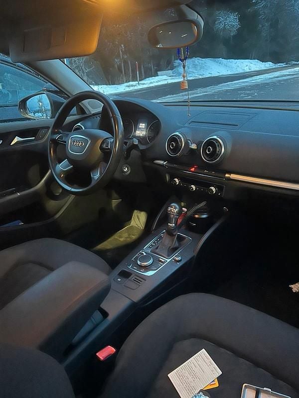 Gebraucht Audi A3 110 PS (80 kW) 2013 Schwarz Limousine