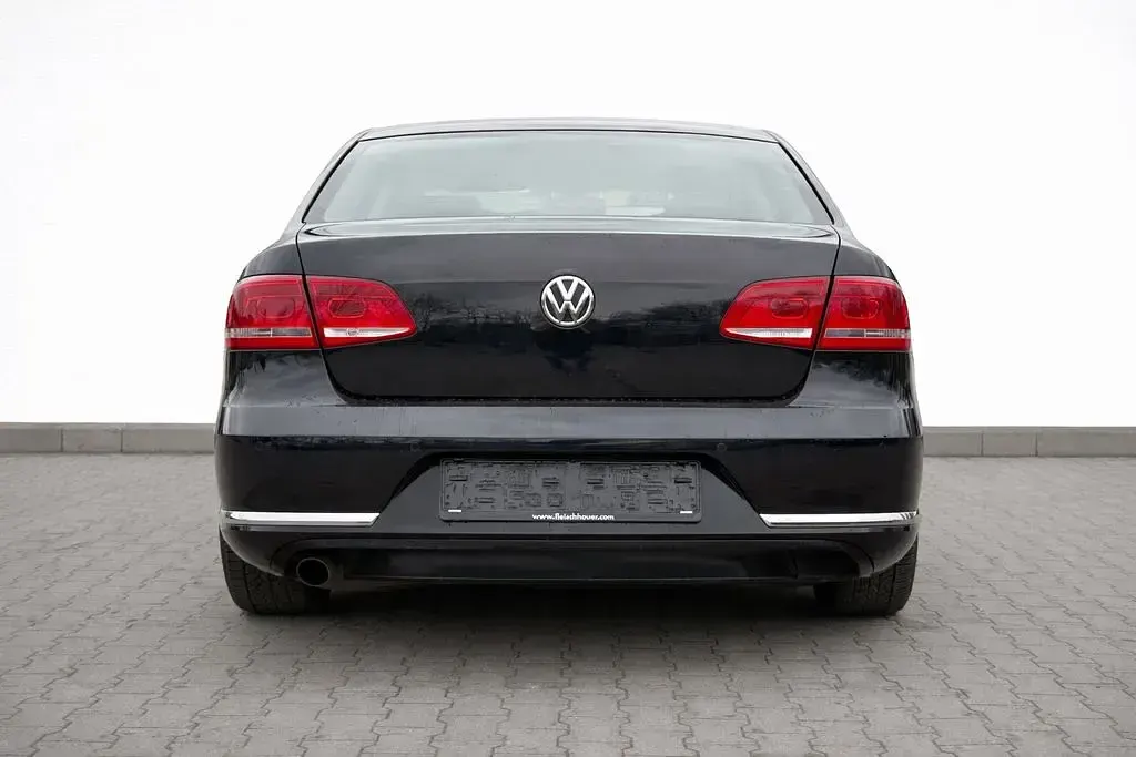 Gebraucht VW Passat Comfortline 122 PS (89 kW) 2014 Schwarz Limousine