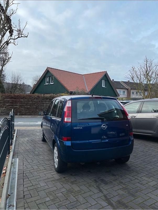 Gebraucht Opel Astra 100 PS (73 kW) 2005 Blau Kleinwagen