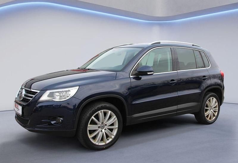 Blau Gebraucht 2011 VW Tiguan Team SUV | 6.990 € (Superpreis) - Bild 1/4