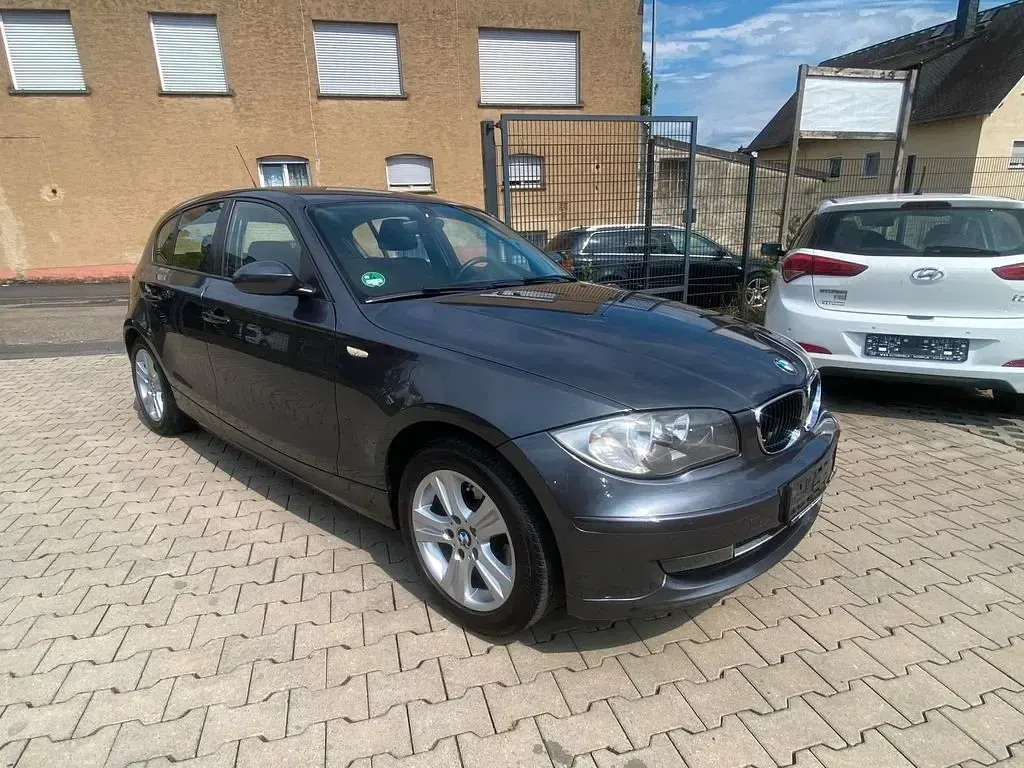 Gebraucht BMW 116 116 PS (85 kW) 2007 Sparkling graphite Kleinwagen