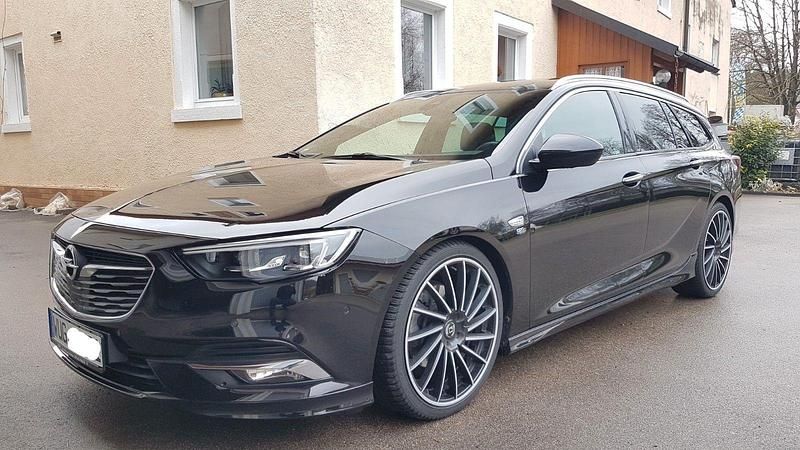 Schwarz Gebraucht 2018 Opel Insignia Business Kombi | 17.499 € (Fairer Preis) - Bild 1/4