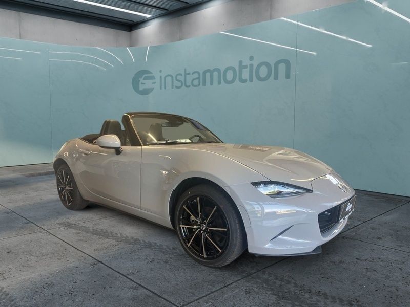 Grau Neu 2025 Mazda MX5 Exclusive-Line Cabrio | 34.640 € - Bild 1/4