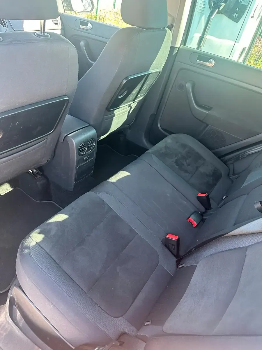 Gebraucht VW Golf VI 105 PS (77 kW) 2011 Schwarz Kleinwagen