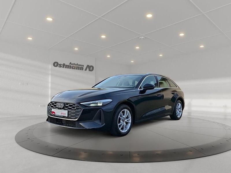 Gebraucht Audi A5 Ambiente 204 PS (150 kW) 2025 Mythosschwarz metallic Coupé