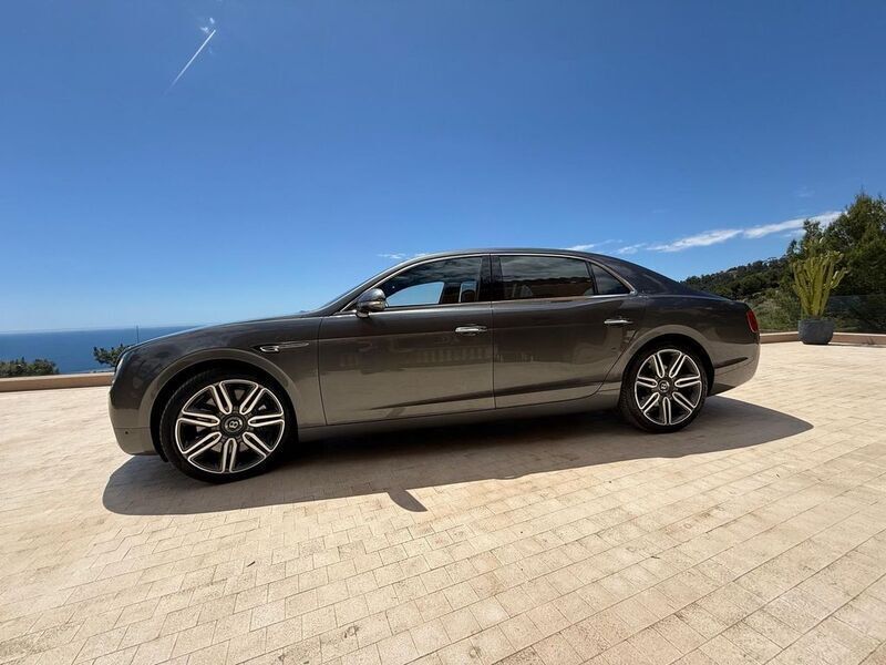Gebraucht Bentley Flying Spur 625 PS (459 kW) 2016 Tungsten Limousine