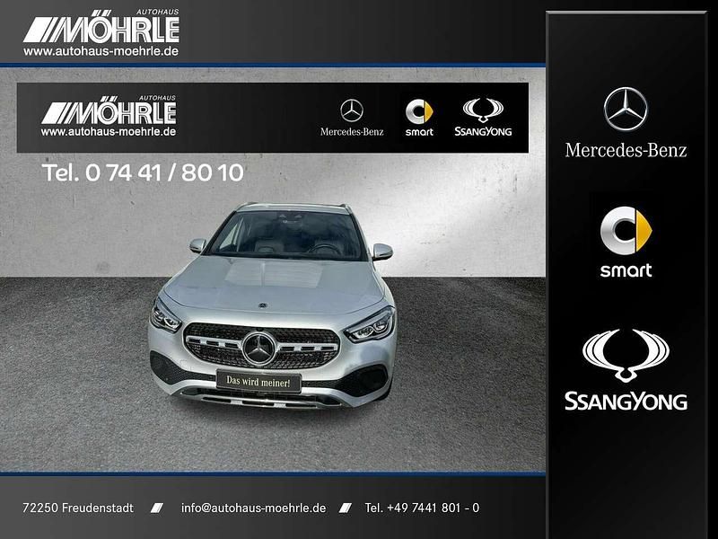Silber Gebraucht 2023 Mercedes GLA200 Progressive SUV | 36.450 € (Fairer Preis) - Bild 1/4