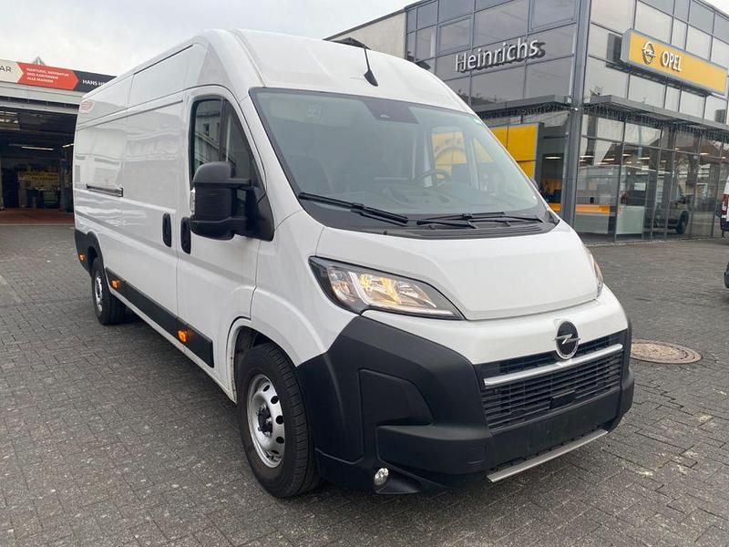 Gebraucht Opel Movano 140 PS (102 kW) 2014 Weiß Van / Kleinbus