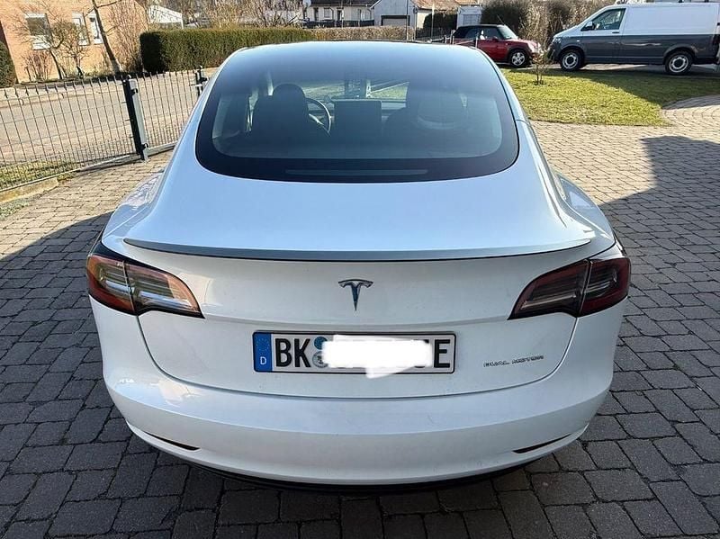 Gebraucht Tesla Model 3 366 kW (498 PS) 2023 Weiß Limousine