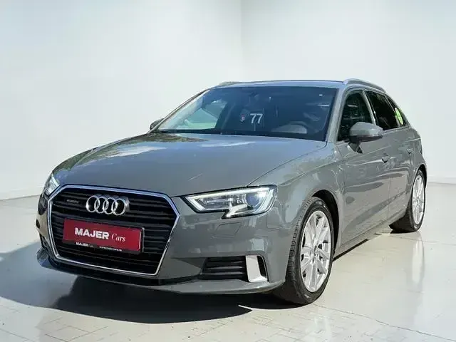 Gebraucht Audi A3 Sport 190 PS (139 kW) 2018 Grau Limousine
