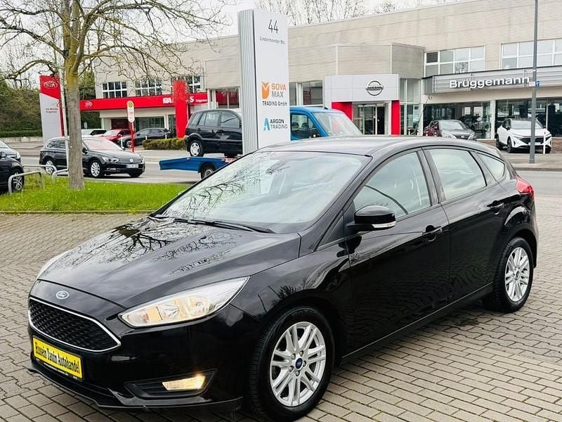 Używany Ford Focus Business Edition 125 KM (91 kW) 2017 Czarny Sedan/Limuzyna