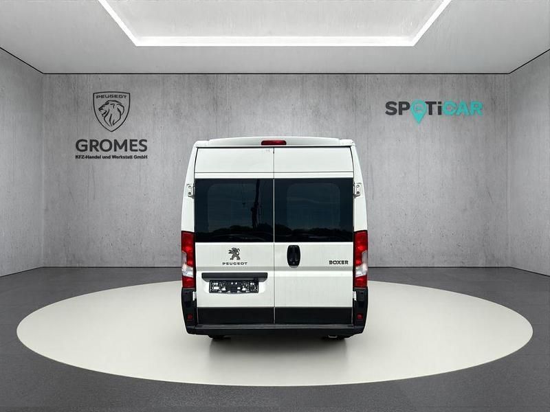 Gebraucht Peugeot Boxer 165 PS (121 kW) 2021 Weiß Van