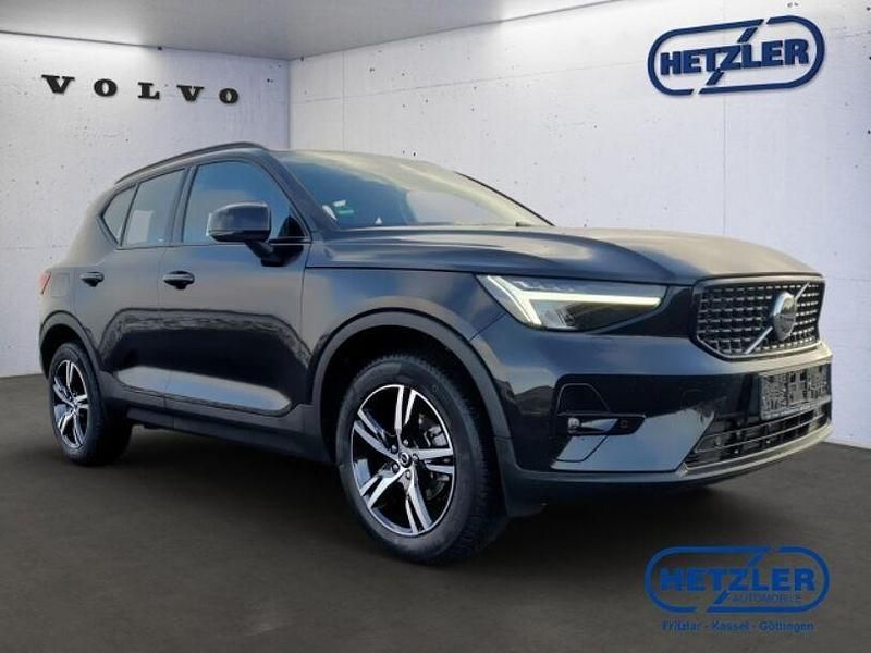 Gebraucht Volvo XC40 Plus 129 PS (94 kW) 2023 Schwarz SUV