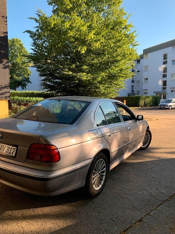 Gebraucht 2000 BMW 520 Limousine | 1.800 € (Guter Preis) - Bild 1/4