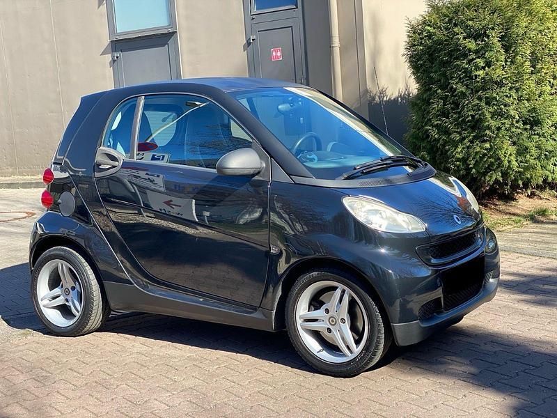 Schwarz Gebraucht 2008 Smart ForTwo Coupé Coupé | 4.290 € (Etwas zu teuer) - Bild 1/4