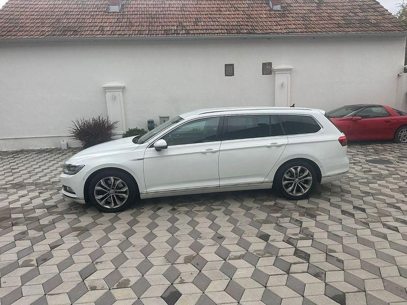 Gebraucht VW Passat Highline 239 PS (175 kW) 2015 Weiß Kombi