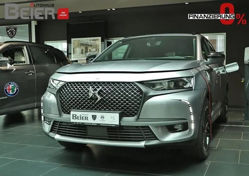 Grau Gebraucht 2022 DS Automobiles DS7 Crossback Performance Line Plus SUV | 36.980 € (Fairer Preis) - Bild 1/4