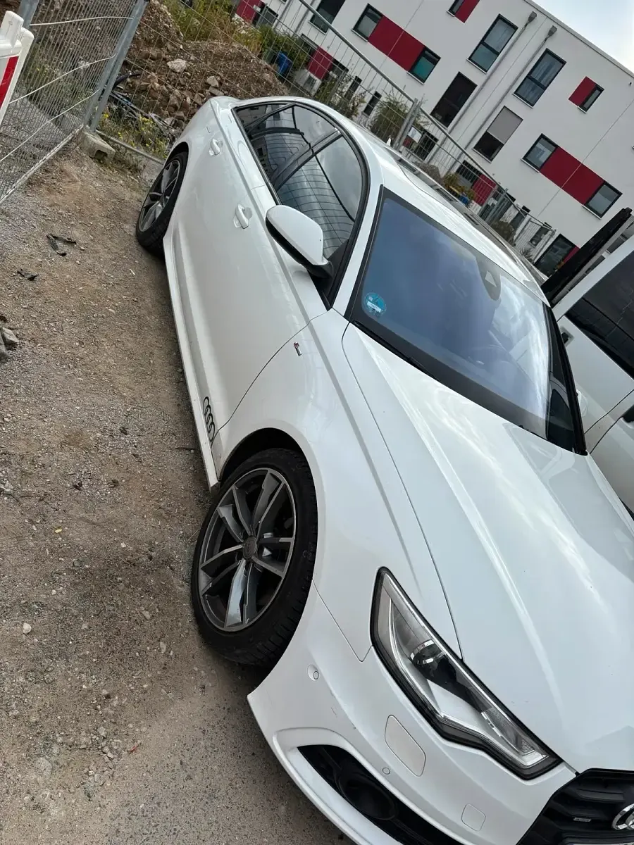 Gebraucht Audi A6 S-Line 245 PS (180 kW) 2012 Weiß Limousine