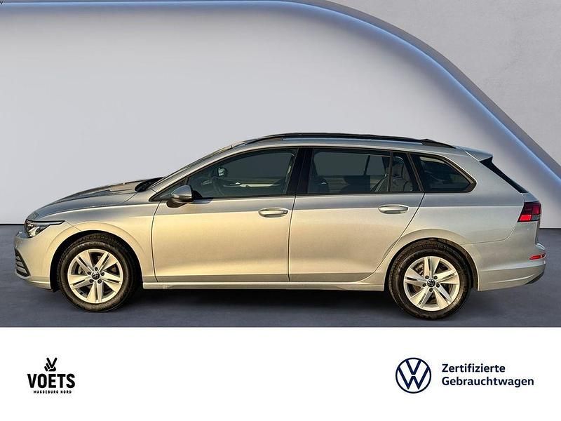 Gebraucht VW Golf VIII Life 131 PS (96 kW) 2023 Silber Kombi