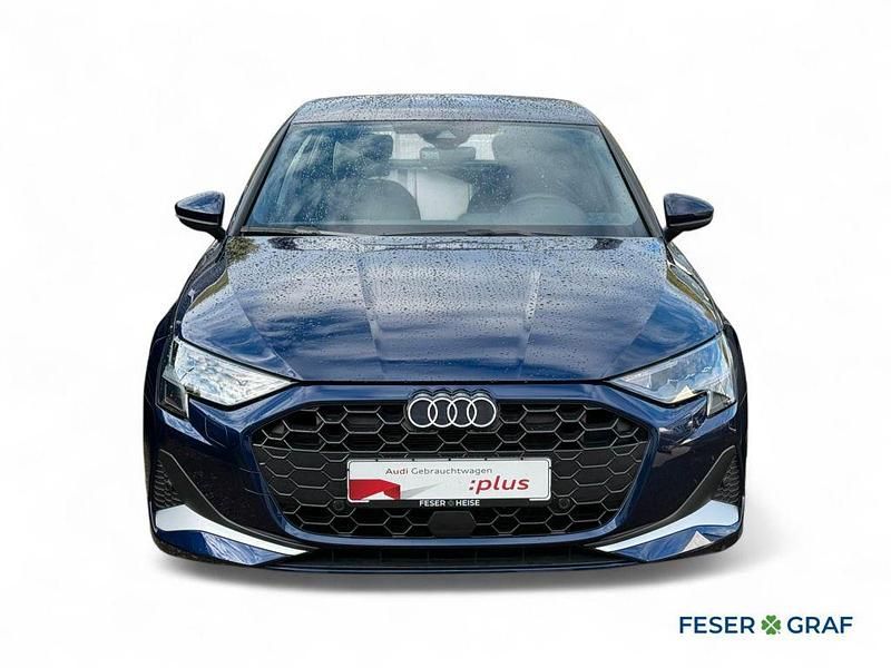 Gebraucht Audi A3 Advanced Plus 150 PS (110 kW) 2024 Navarrablau metallic Limousine