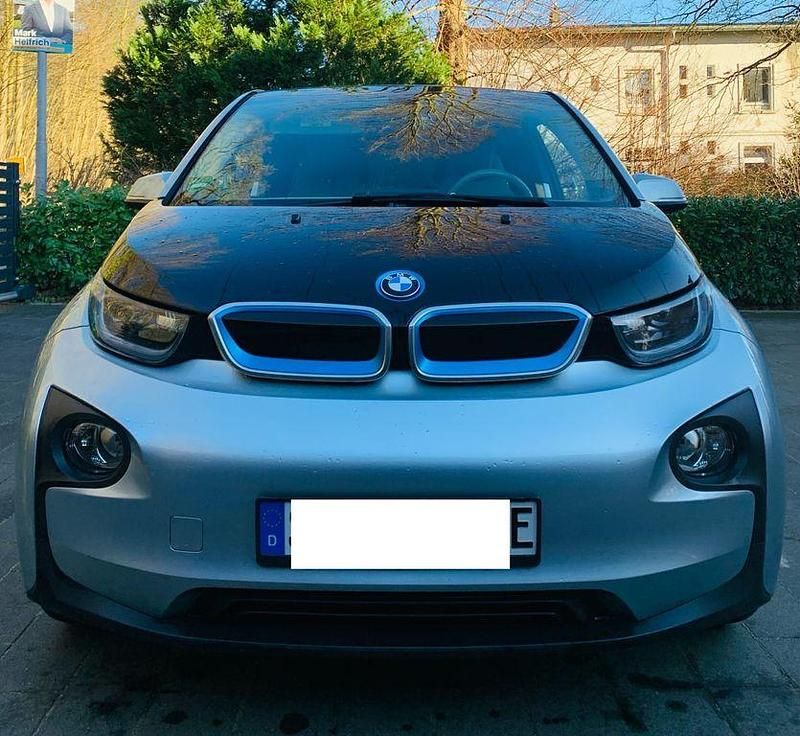Silber Gebraucht 2014 BMW i3 Kleinwagen | 9.990 € (Fairer Preis) - Bild 1/4