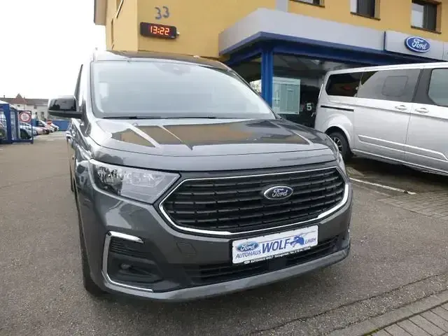 Neu Ford Tourneo Connect Titanium 116 PS (85 kW) 2025 Grau Van / Kleinbus
