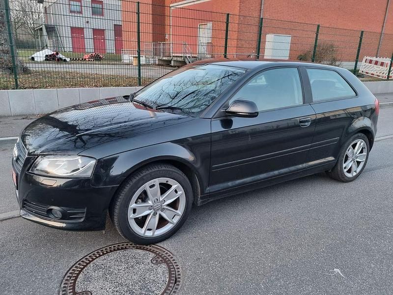 Gebraucht Audi A3 Ambition 125 PS (91 kW) 2010 Schwarz Kleinwagen
