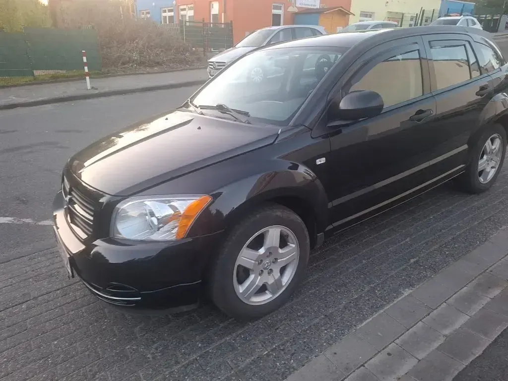 Usata Dodge Caliber SE 150 CV (110 kW) 2009 Nero Utilitaria