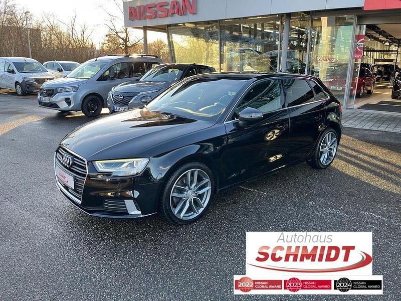 Gebraucht Audi A3 Sport 150 PS (110 kW) 2020 Mythosschwarz metallic Limousine