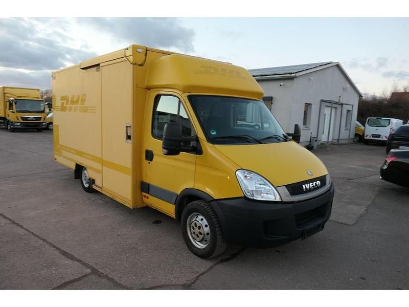 Gebraucht Iveco Daily 106 PS (77 kW) 2011 Gelb Van