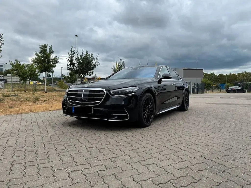 Gebraucht Mercedes S450 367 PS (269 kW) 2023 Schwarz Limousine