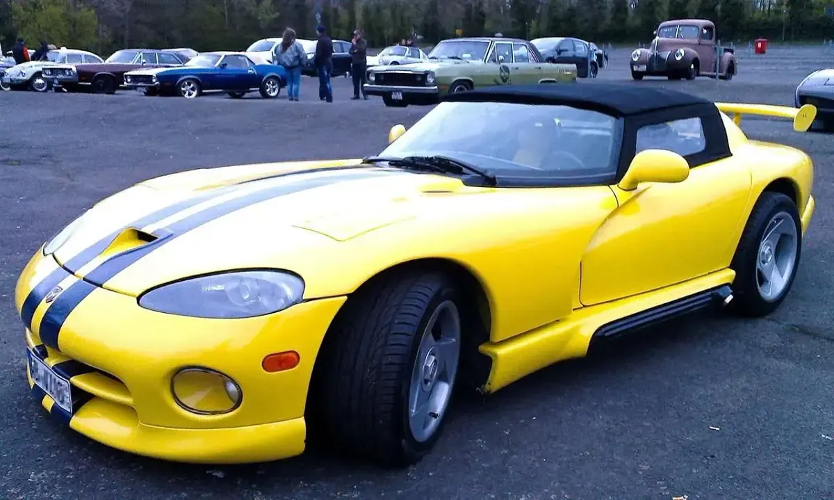 Second-hand Dodge Viper 407 CP (299 kW) 1997 Galben Cabrio
