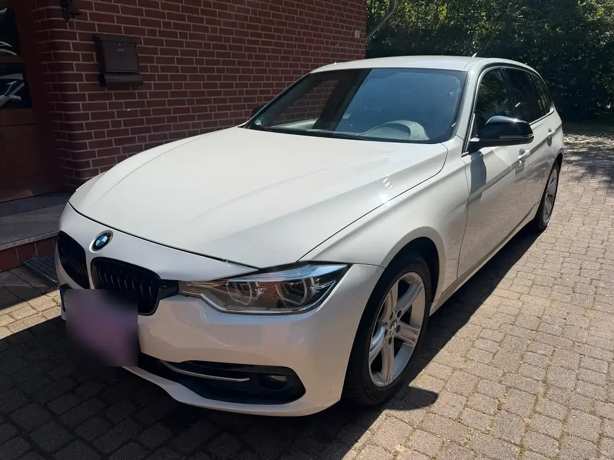 Gebraucht BMW 318 Efficient Dynamics 150 PS (110 kW) 2015 Weiß Kombi