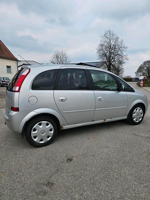 Gebraucht Opel Meriva 90 PS (66 kW) 2005 Silber Van / Kleinbus