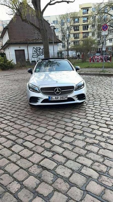 Gebraucht Mercedes C300 AMG line 245 PS (180 kW) 2020 Silber Coupé
