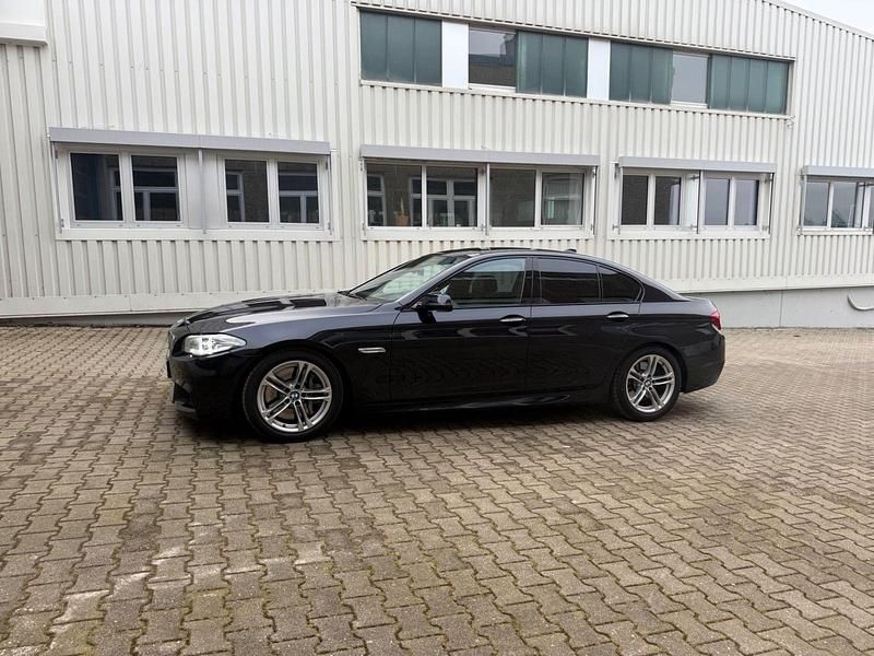 Gebraucht BMW 550 Performance 449 PS (330 kW) 2015 Schwarz Limousine