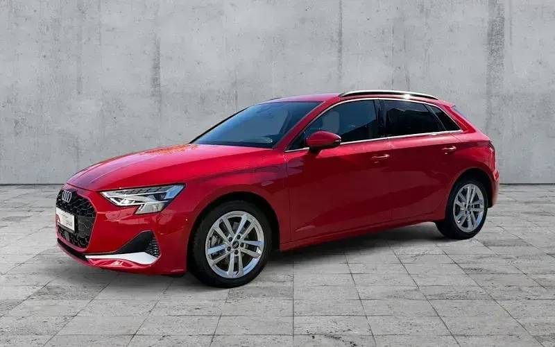Usata Audi A3 Advanced 204 CV (150 kW) 2025 Rosso Berlina