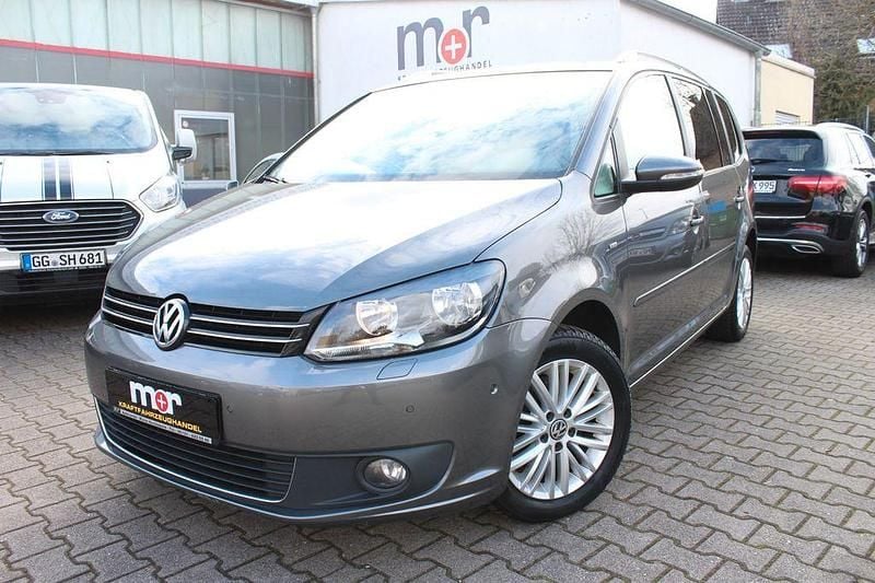 Gebraucht VW Touran Cup 140 PS (102 kW) 2015 Grau Van / Kleinbus