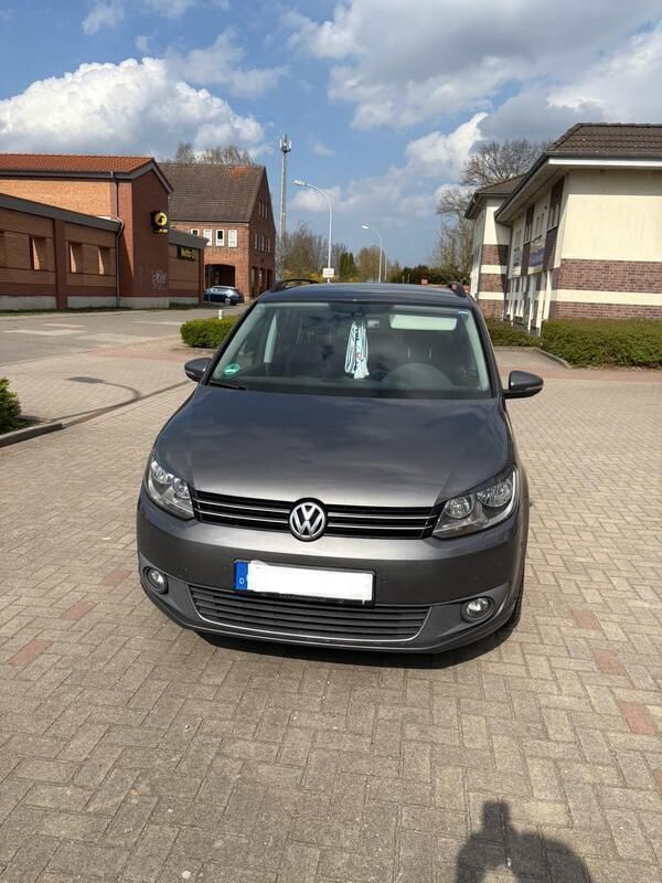 Gebraucht 2014 VW Touran Van / Kleinbus | 7.900 € (Fairer Preis) - Bild 1/4