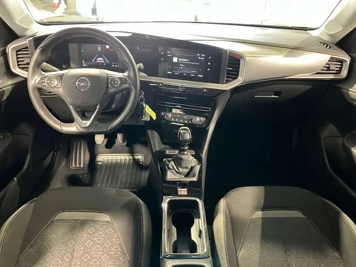 Gebraucht Opel Mokka Edition 131 PS (96 kW) 2023 Diamant schwarz/karbon schwarz SUV