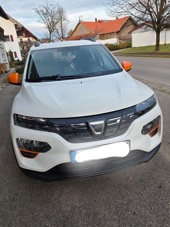 Gebraucht Dacia Spring Comfort Plus 33 kW (45 PS) 2022 Weiß Kleinwagen