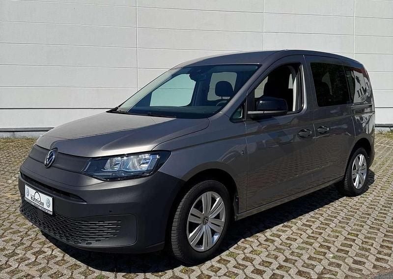 Gebraucht VW Caddy Basis 75 PS (55 kW) 2021 Mojave beige metallic Van / Kleinbus
