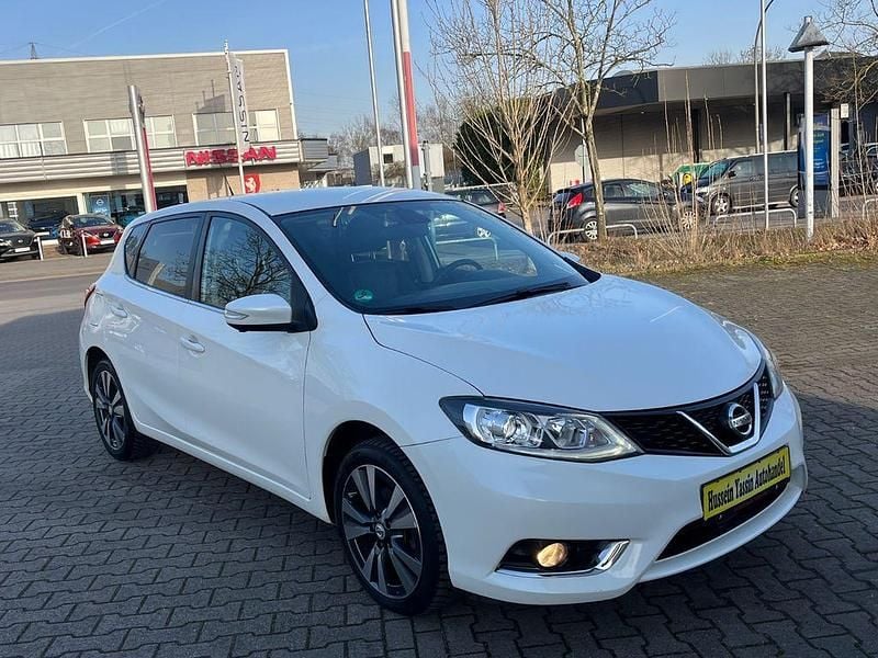 Gebraucht Nissan Pulsar Tekna 116 PS (85 kW) 2017 Weiß Kleinwagen