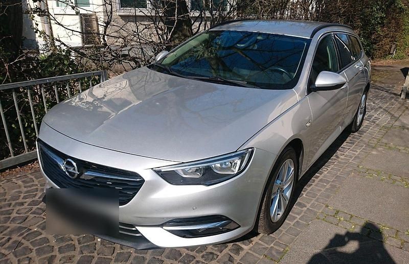 Gebraucht Opel Insignia Business 170 PS (125 kW) 2018 Silber Kombi
