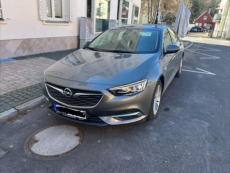 Gebraucht Opel Insignia Innovation 140 PS (102 kW) 2018 Grau Limousine